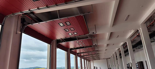 石嘴山工业翻板门 石嘴山工业翻板门