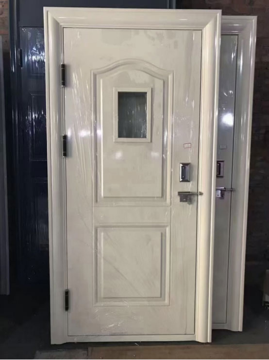 石嘴山学校教室门